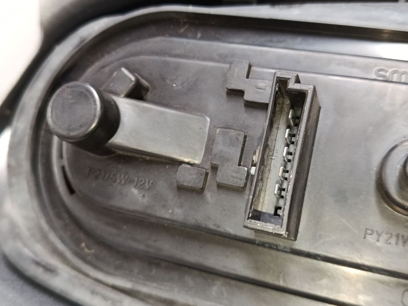 Recambio de piloto trasero derecho para smart fortwo coupé (450) 0.7 (450.352, 450.332) referencia OEM IAM 0011645  