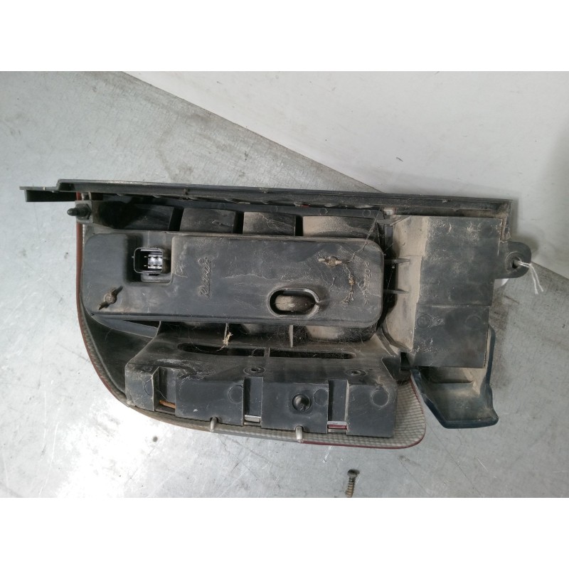 Recambio de piloto trasero derecho para opel frontera b (u99) 2.2 dti (6b_66, 6b_76) referencia OEM IAM   