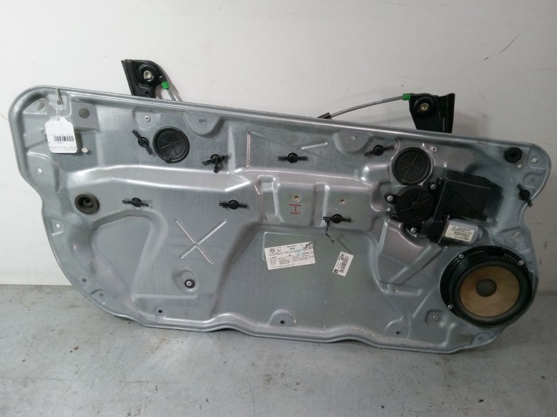 Recambio de elevalunas electrico izquierdo 3p para volkswagen polo iv (9n_, 9a_) 1.2 referencia OEM IAM 6Q2959802A  