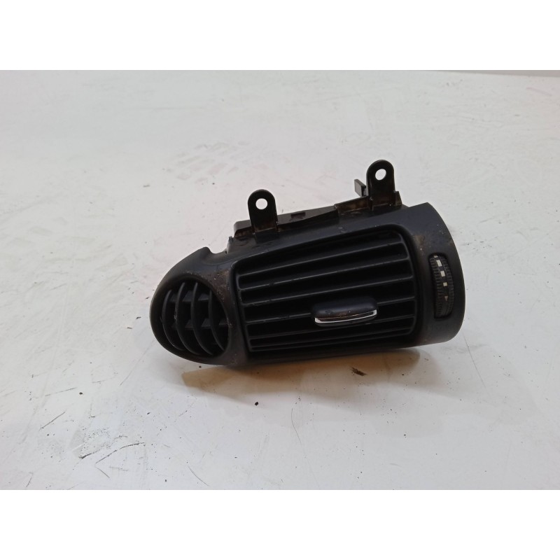 Recambio de aireador derecho para mercedes-benz clase c (w203) c 220 cdi (203.008) referencia OEM IAM   