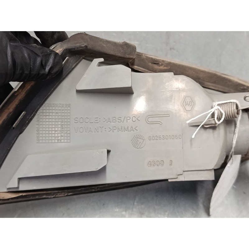 Recambio de intermitente delantero derecho para renault espace iii (je0_) 3.0 v6 24v (je0g, je0r) referencia OEM IAM 6025301050 