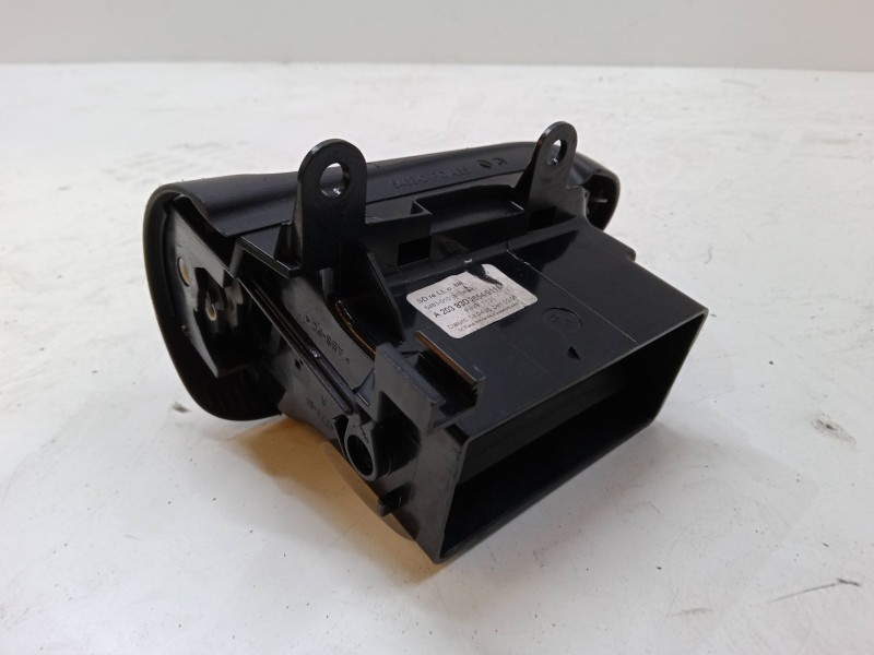 Recambio de aireador derecho para mercedes-benz clase c (w203) c 220 cdi (203.008) referencia OEM IAM   