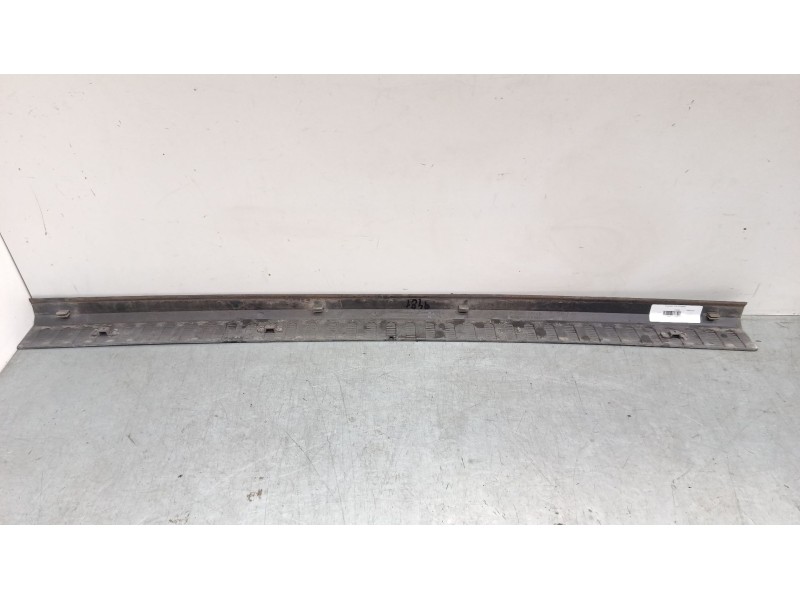 Recambio de paragolpes trasero para ford tourneo connect 1.8 tdci referencia OEM IAM 2T1417B807AD  