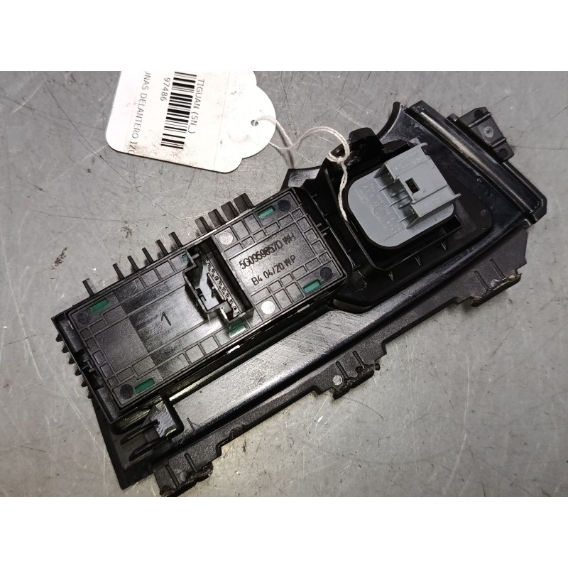 Recambio de mando elevalunas delantero izquierdo para volkswagen tiguan (ad1, ax1) 2.0 tdi referencia OEM IAM 5G0959857ED 3G0959