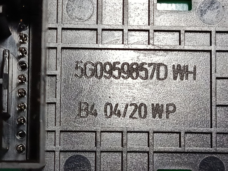 Recambio de mando elevalunas delantero izquierdo para volkswagen tiguan (ad1, ax1) 2.0 tdi referencia OEM IAM 5G0959857ED 3G0959