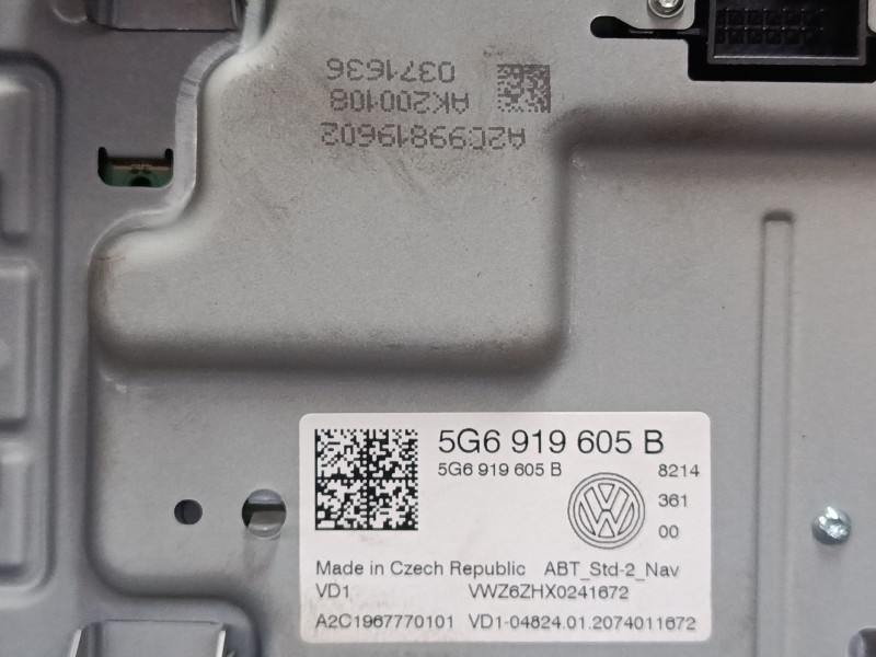 Recambio de pantalla multifuncion para volkswagen tiguan (ad1, ax1) 2.0 tdi referencia OEM IAM 5G6919605B  