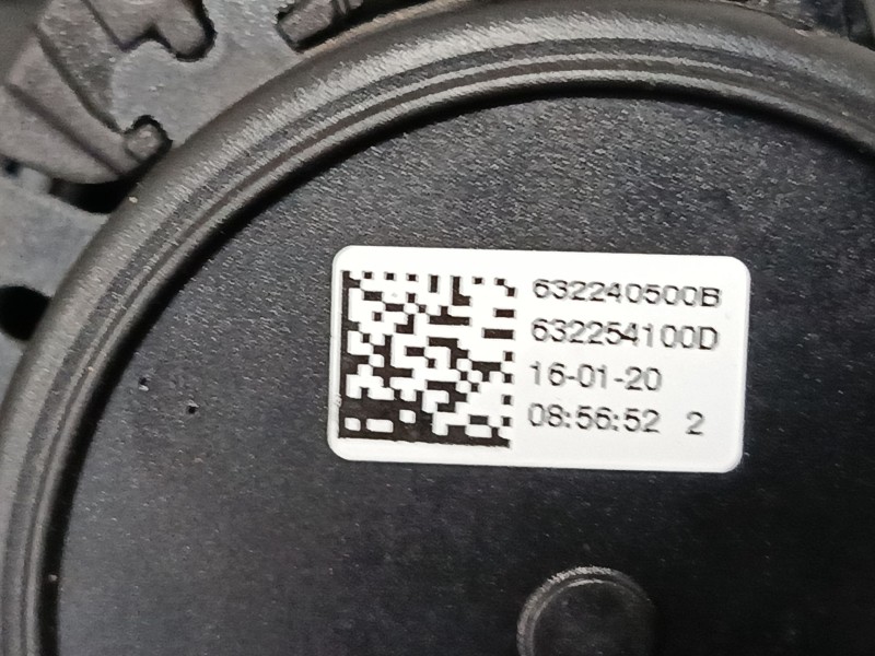 Recambio de cinturon seguridad trasero central para volkswagen tiguan (ad1, ax1) 2.0 tdi referencia OEM IAM 624959000D  