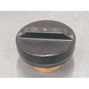 TAPON COMBUSTIBLE 97399916040 9-73999-16040 