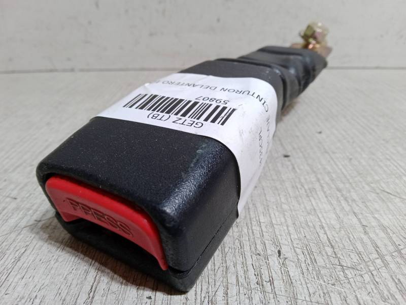 ANCLAJE CINTURON DELANTERO IZQUIERDO 