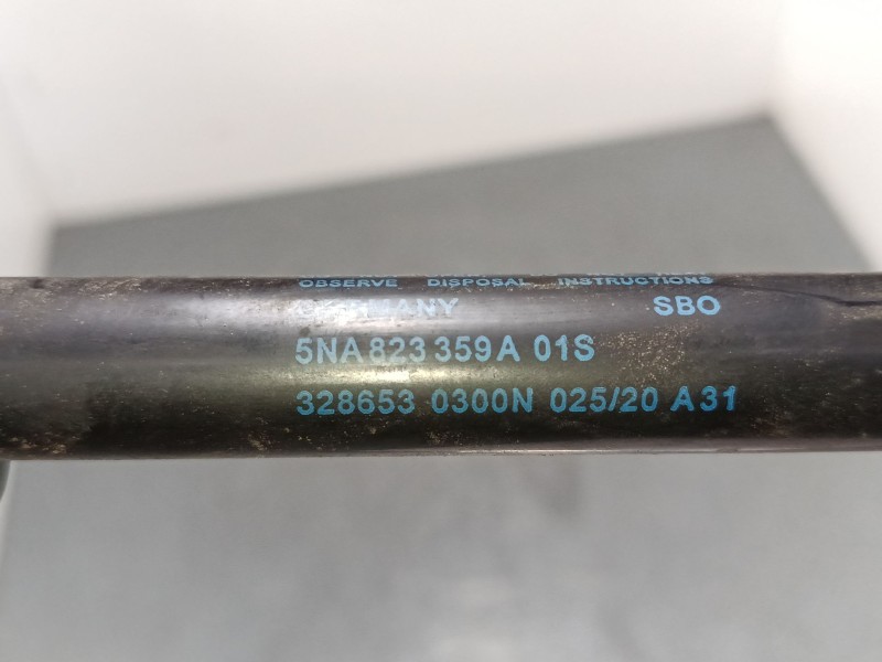 Recambio de amortiguadores capo para volkswagen tiguan (ad1, ax1) 2.0 tdi referencia OEM IAM 5NA823359A  