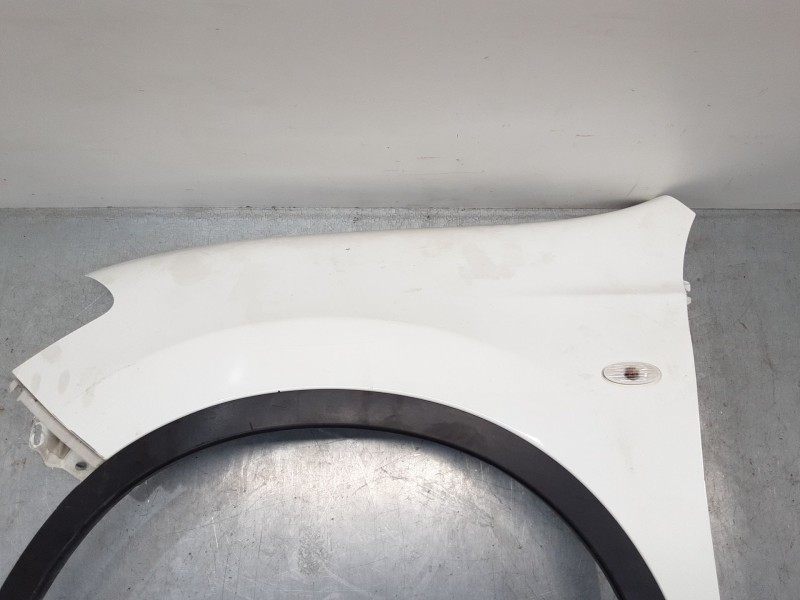 Recambio de aleta delantera izquierda para nissan qashqai i (j10, nj10) 1.6 referencia OEM IAM con aletin  