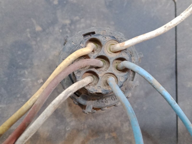 Recambio de piloto trasero izquierdo para iveco daily ii caja/chasis 35-12 k (15130311, 15130411, 15131111, 15131204,... referen