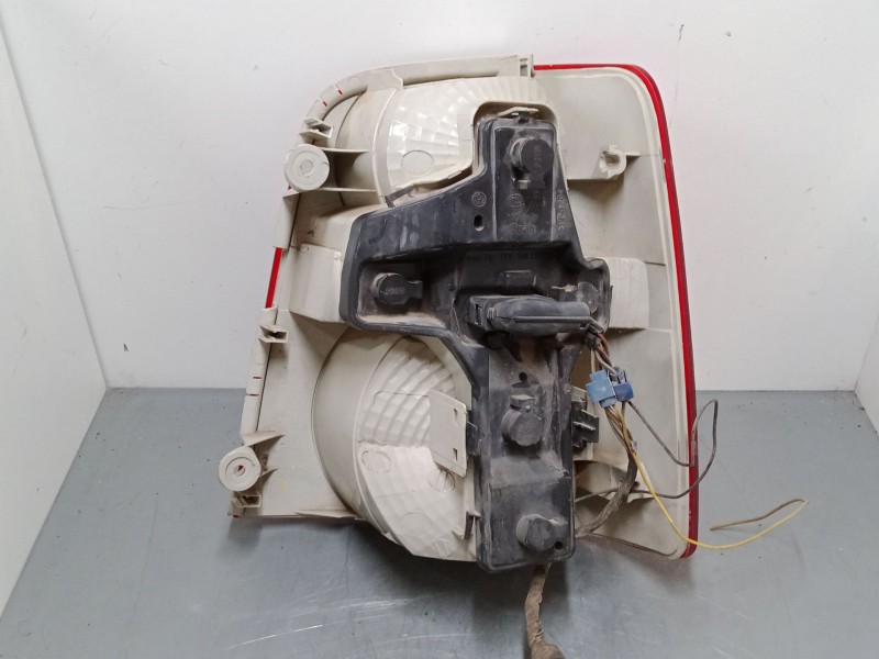 Recambio de piloto trasero izquierdo para volkswagen touran (1t1, 1t2) 1.9 tdi referencia OEM IAM   