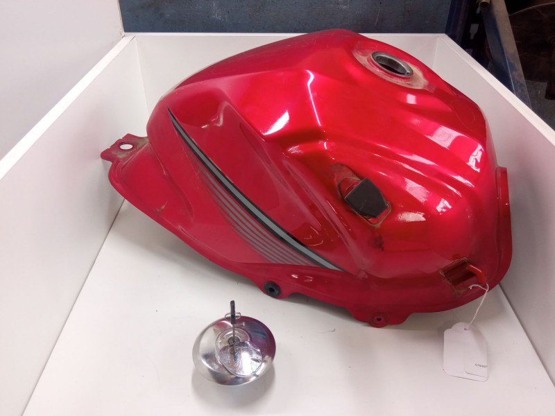 Recambio de deposito combustible para honda glr125 referencia OEM IAM   