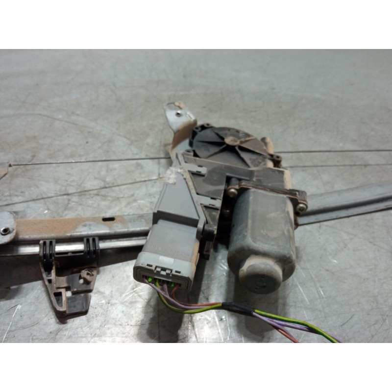 Recambio de elevalunas electrico delantero derecho para citroën c3 i (fc_, fn_) 1.4 i referencia OEM IAM 400618F  