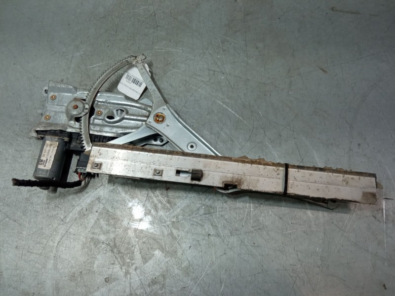 Recambio de elevalunas electrico delantero izquierdo para opel astra g hatchback (t98) 2.0 dti 16v (f08, f48) referencia OEM IAM
