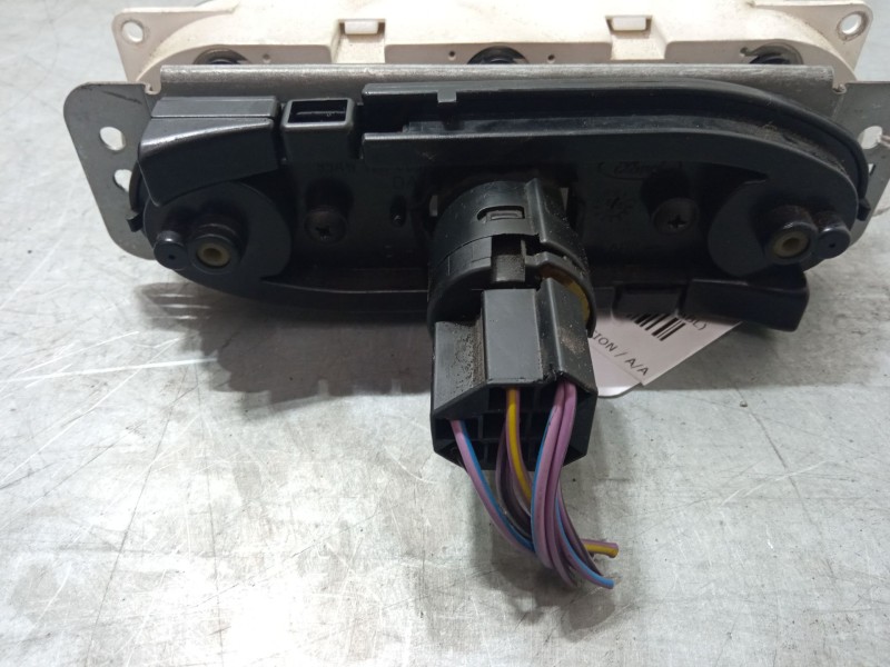 Recambio de mando calefaccion / a/a para ford escort vi (gal, aal, abl) 1.8 turbo d referencia OEM IAM 95AW18K309AA  