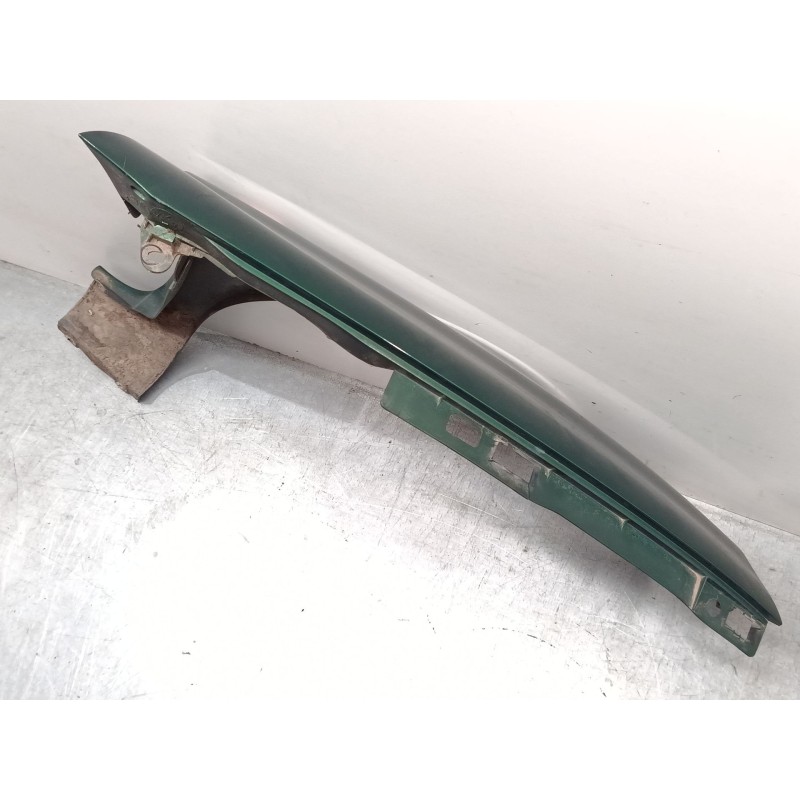 Recambio de aleta delantera izquierda para renault clio ii (bb_, cb_) 1.6 (b/cb0d, bb00) referencia OEM IAM   