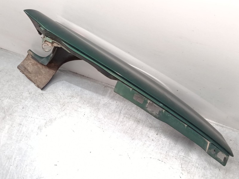 Recambio de aleta delantera izquierda para renault clio ii (bb_, cb_) 1.6 (b/cb0d, bb00) referencia OEM IAM   