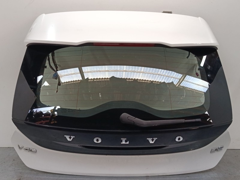 Recambio de porton trasero para volvo v40 hatchback (525) d2 referencia OEM IAM   