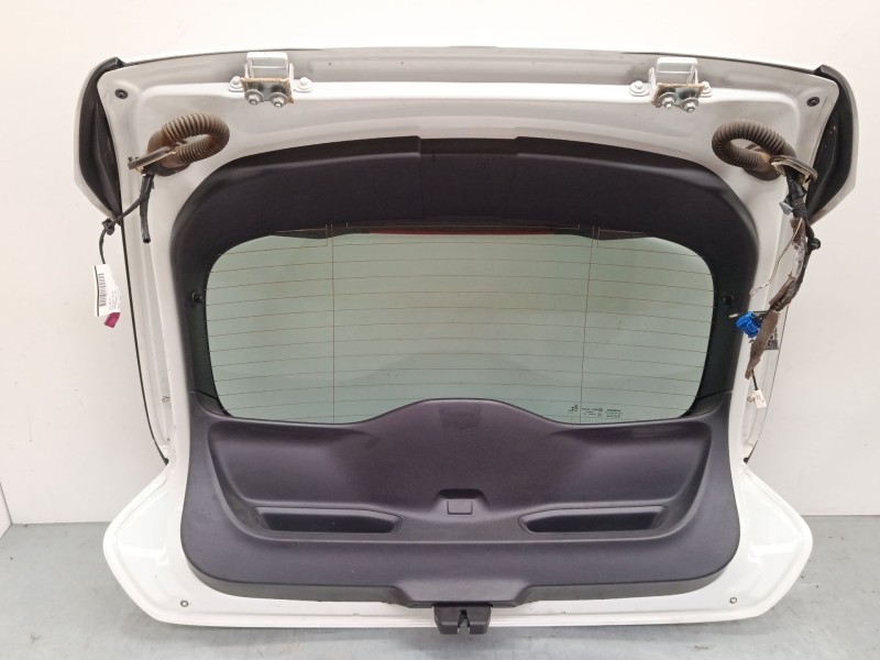 Recambio de porton trasero para volvo v40 hatchback (525) d2 referencia OEM IAM   