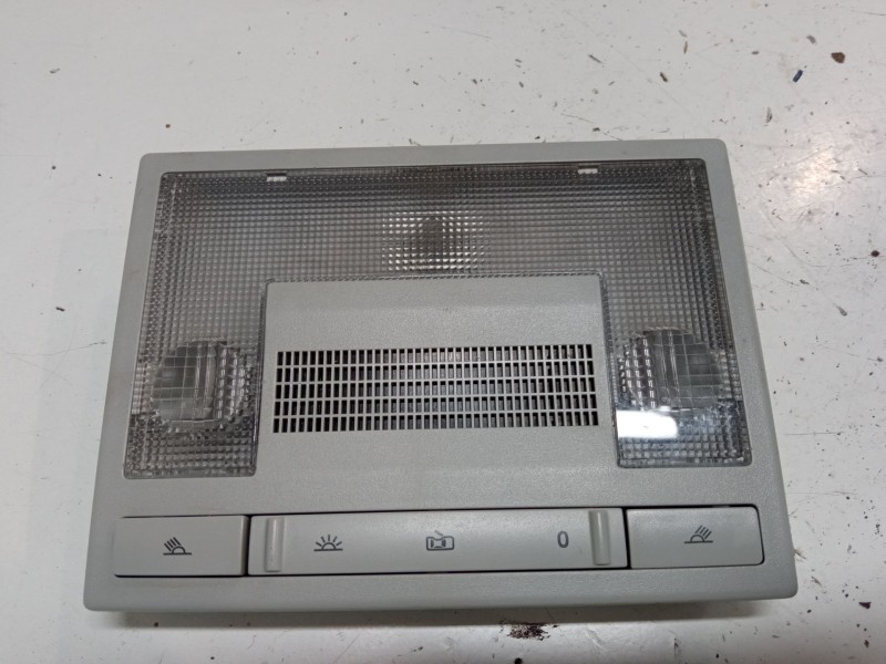Recambio de luz interior delantera para seat leon (1p1) 1.4 16v referencia OEM IAM   