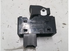 Recambio de mando elevalunas trasero izquierdo para kia picanto iii (ja) 1.0 referencia OEM IAM    2