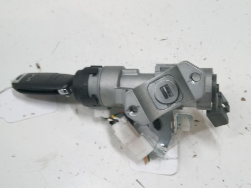 Recambio de clausor para kia picanto iii (ja) 1.0 referencia OEM IAM   