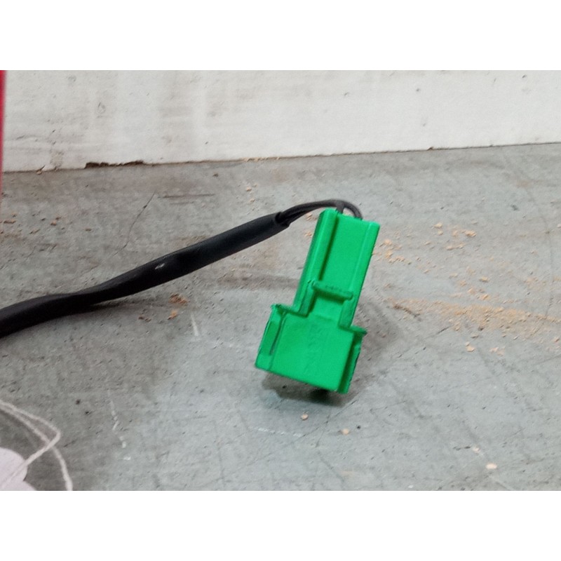 Recambio de piloto trasero porton derecho para saab 9-3 cabriolet (ys3d) 2.0 turbo referencia OEM IAM   