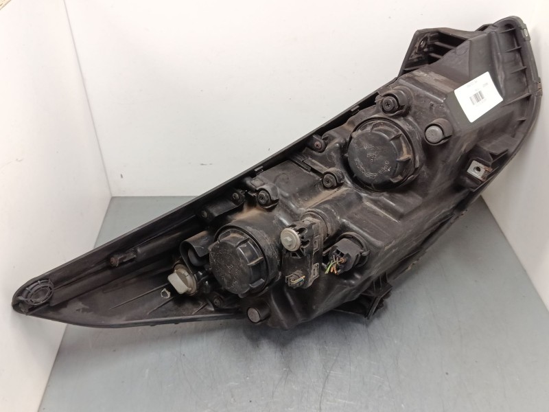 Recambio de faro izquierdo para hyundai ix35 (lm, el, elh) 2.0 crdi referencia OEM IAM 921012Y000  