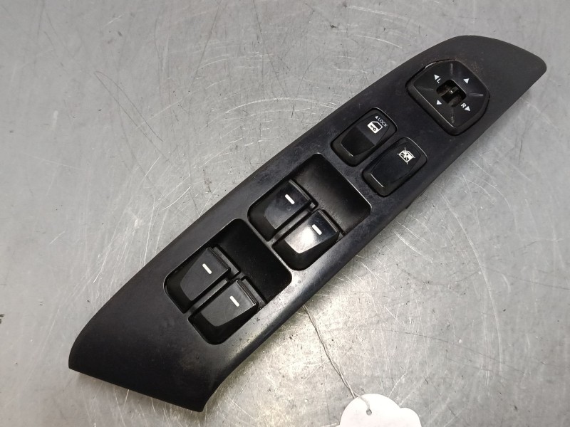 Recambio de mando elevalunas delantero izquierdo para hyundai ix35 (lm, el, elh) 2.0 crdi referencia OEM IAM 935702Y0109P  