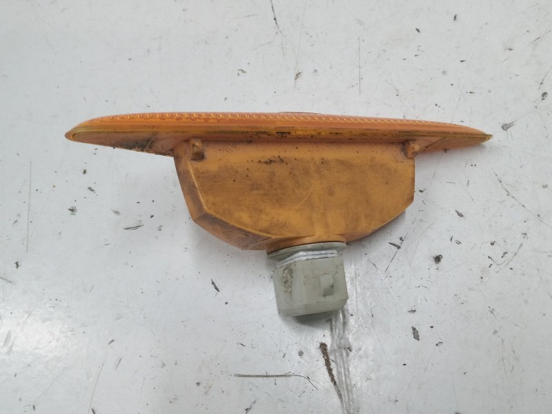 Recambio de intermitente lateral izquierdo para ford focus i (daw, dbw) 1.8 tdci referencia OEM IAM   