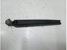 Recambio de brazo limpia trasero para volkswagen golf plus v (5m1, 521) 1.9 tdi referencia OEM IAM   