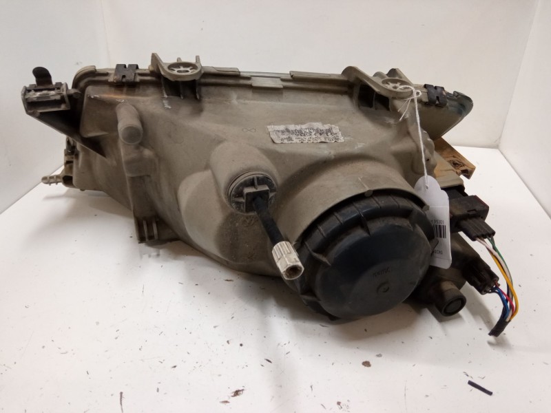 Recambio de faro derecho para saab 9-3 cabriolet (ys3d) 2.0 turbo referencia OEM IAM 5141884  