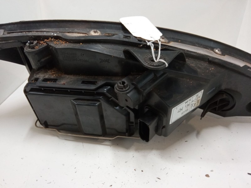 Recambio de faro izquierdo para ford focus i (daw, dbw) 1.8 tdci referencia OEM IAM   
