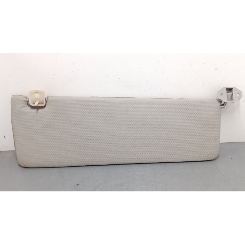 Recambio de parasol izquierdo para asia motors rocsta todo terreno, cerrada (am102) 2.2 d 4x4 referencia OEM IAM   