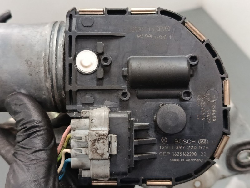 Recambio de motor limpiaparabrisas delantero izquierdo para citroën c6 (td_) 2.7 hdi referencia OEM IAM 9670031980 3397021075 