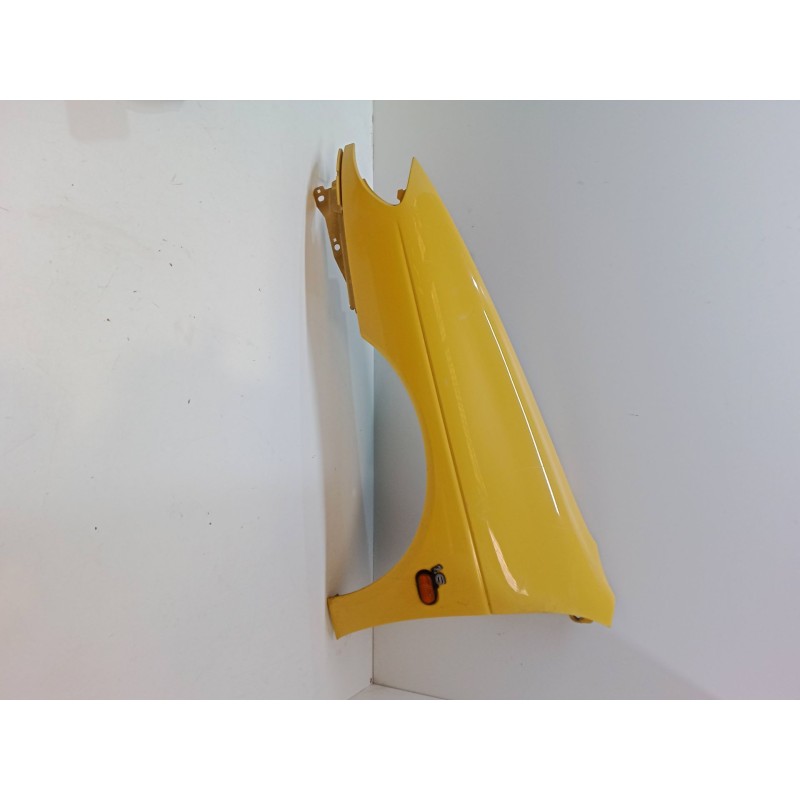 Recambio de aleta delantera izquierda para renault megane i coach (da0/1_) 1.6 e (da0f) referencia OEM IAM   