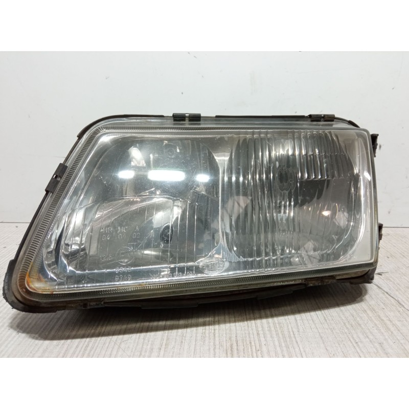 Recambio de faro izquierdo para audi a3 (8l1) 1.9 tdi referencia OEM IAM   