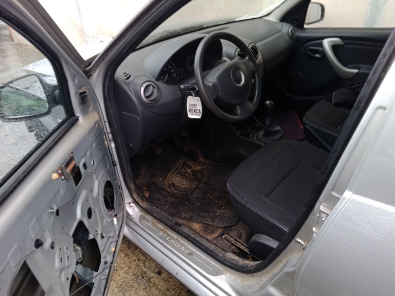 dacia sandero (bs_) del año 2011