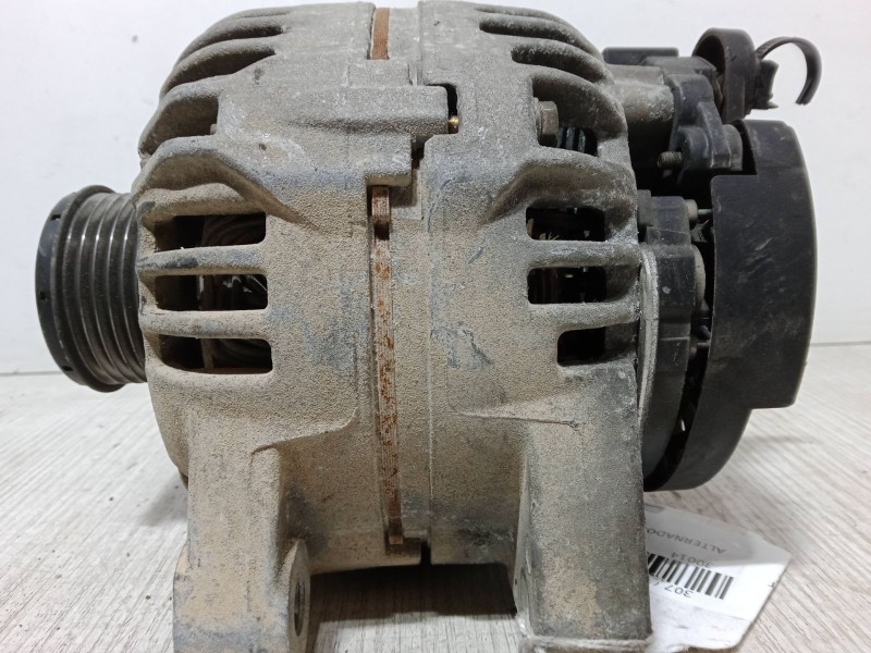 Recambio de alternador para peugeot 307 (3a/c) 1.6 hdi referencia OEM IAM 0124525035  