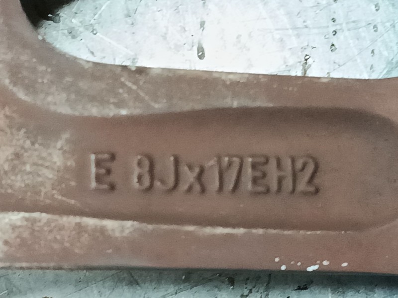 Recambio de llanta aluminio 17´´ para bmw x3 (e83) 2.0 sd referencia OEM IAM 3412060  