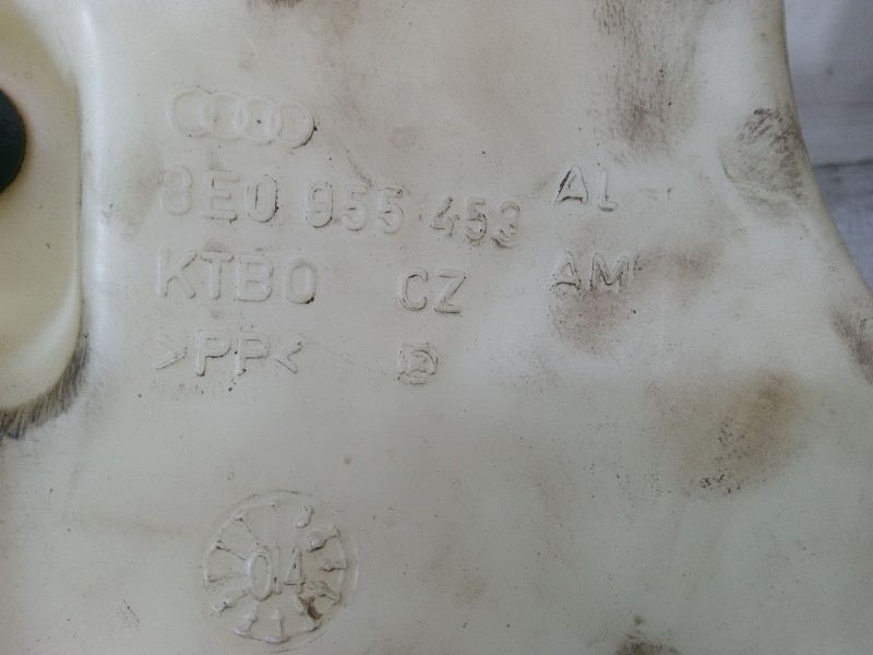 Recambio de deposito limpiaparabrisas para audi a4 b6 avant (8e5) 1.9 tdi referencia OEM IAM   