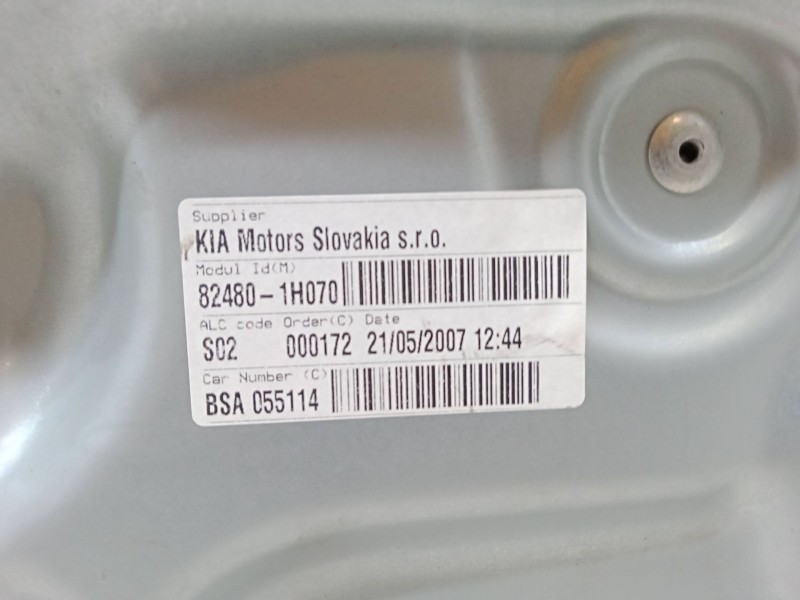 Recambio de elevalunas electrico delantero derecho para kia cee´d hatchback (ed) 1.6 crdi 115 referencia OEM IAM 824801H070  