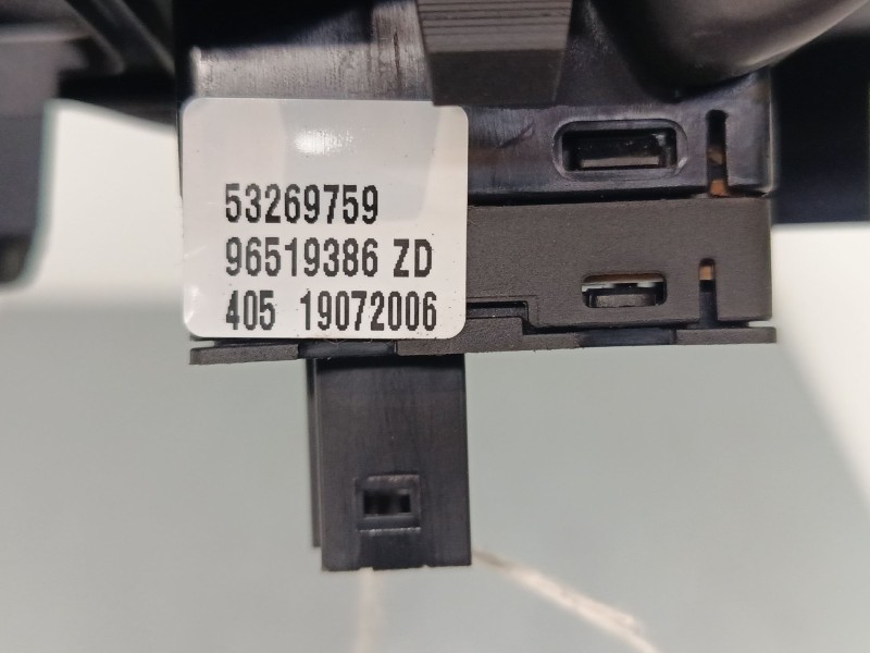 Recambio de mando elevalunas delantero derecho para citroën c6 (td_) 2.7 hdi referencia OEM IAM 96519386ZD  