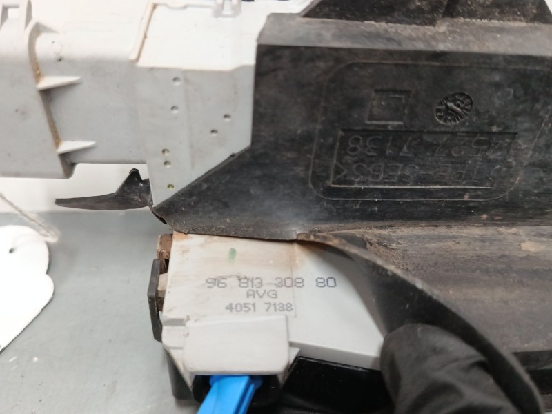 Recambio de cerradura puerta delantera izquierda para citroën c6 (td_) 2.7 hdi referencia OEM IAM 9681330880  