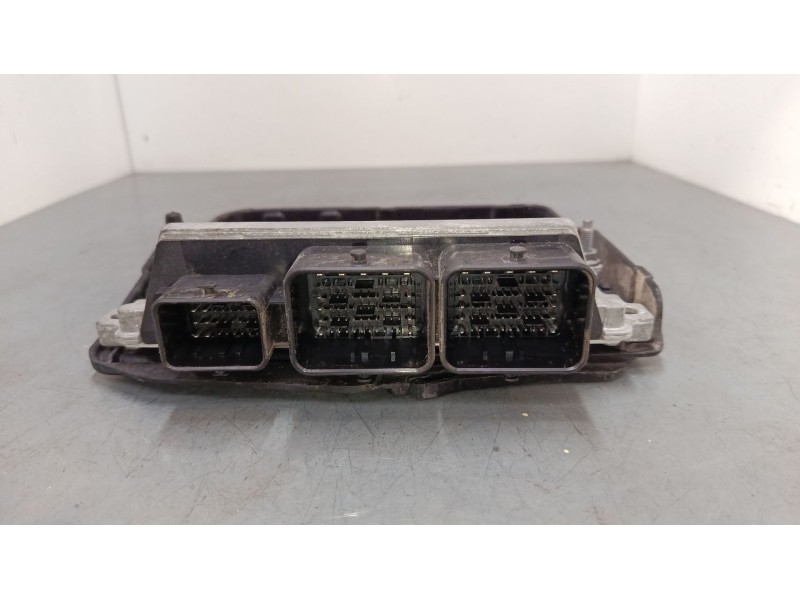 Recambio de centralita motor uce para citroën c-elysee (dd_) 1.2 vti 82 referencia OEM IAM 9811545080 A2C1403940001 HW9800913080