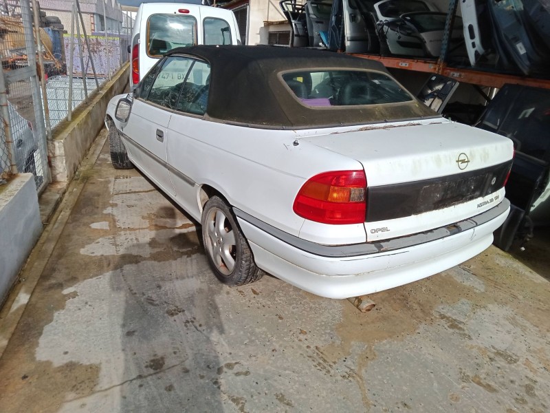 opel astra f hatchback (t92) del año 1995