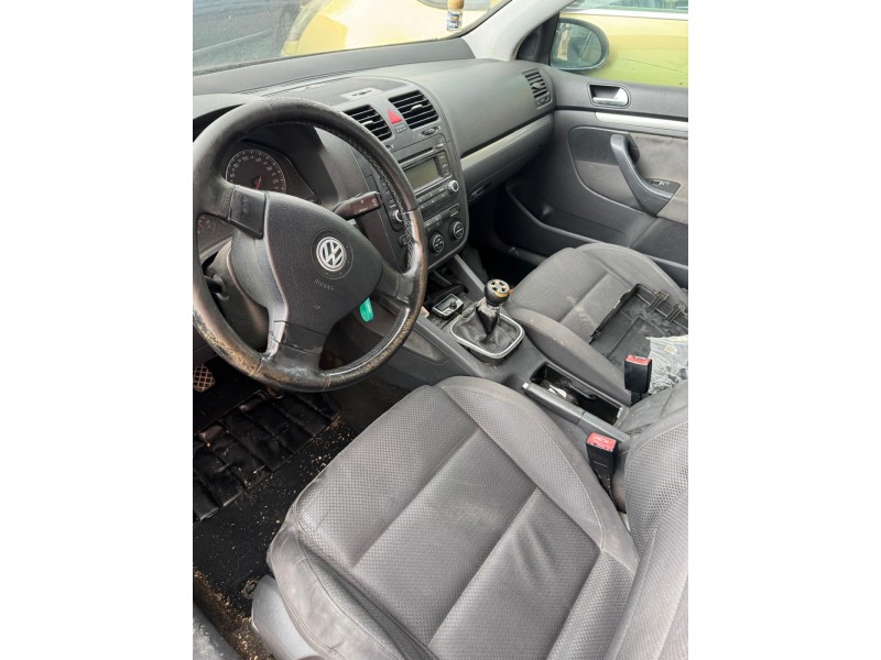 volkswagen golf v (1k1) del año 2006