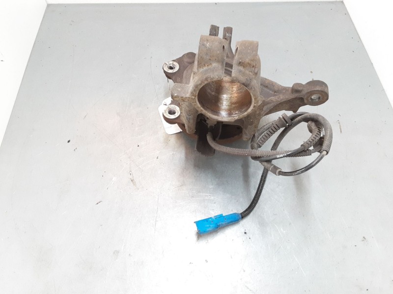 Recambio de mangueta delantera izquierda para citroën c-elysee (dd_) 1.2 vti 82 referencia OEM IAM   